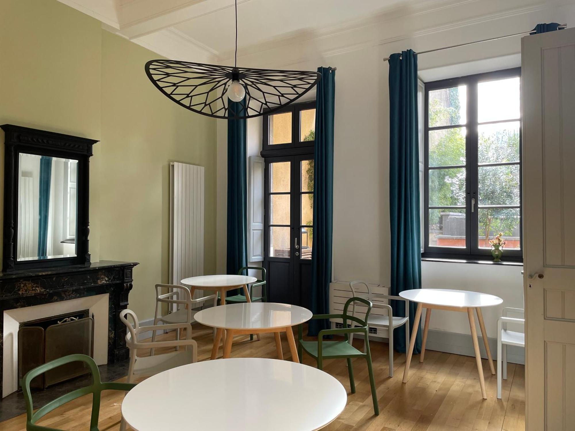 B&B Les Chambres D'Aime Каркасон Екстериор снимка